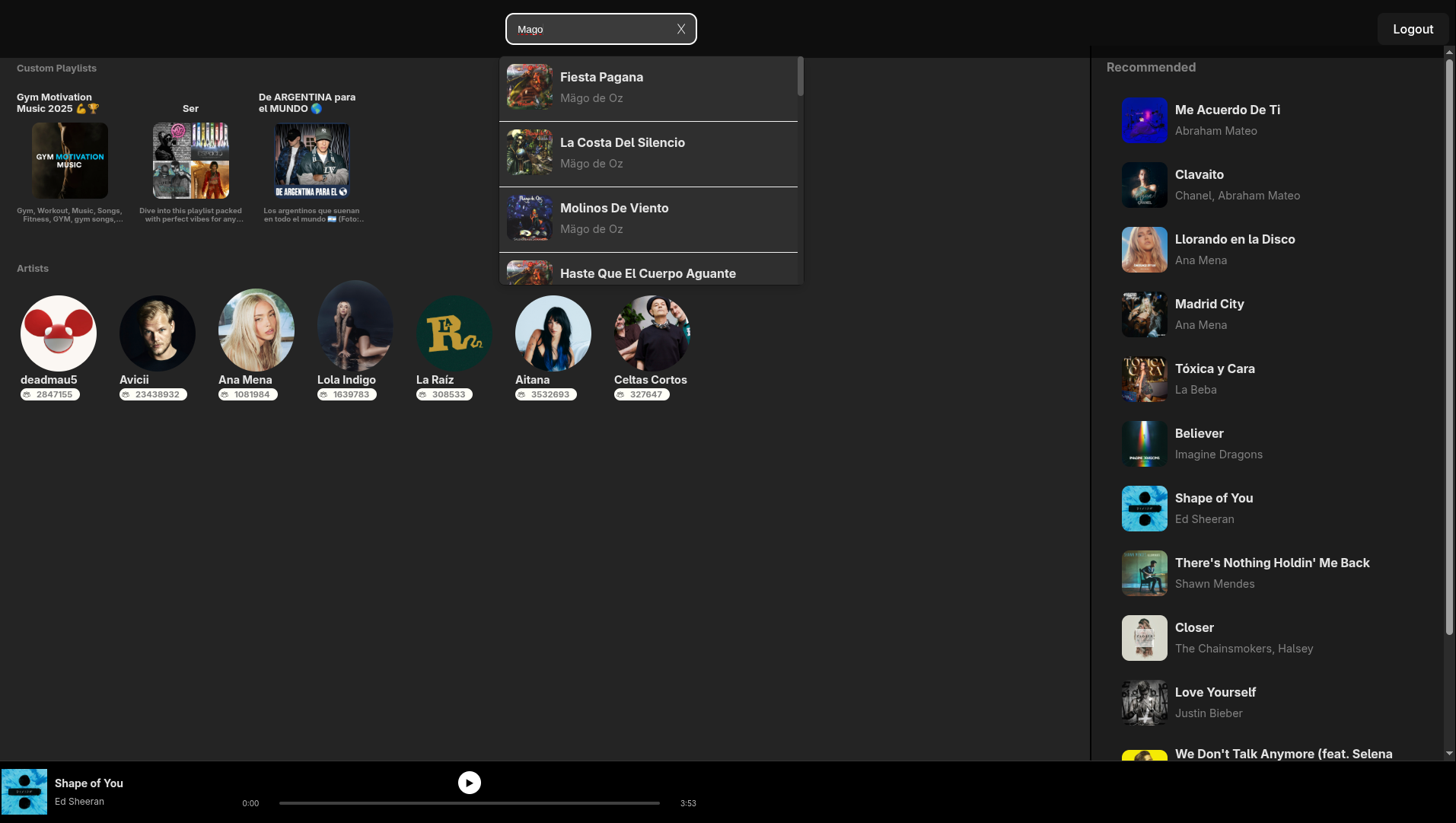 Captura de pantalla del reproductor de música de Spotify mostrando playlists y controles de reproducción